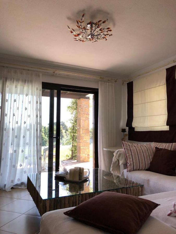 3 Bedroom Villa In Elani Villas Chalkidiki Szíviri Kültér fotó